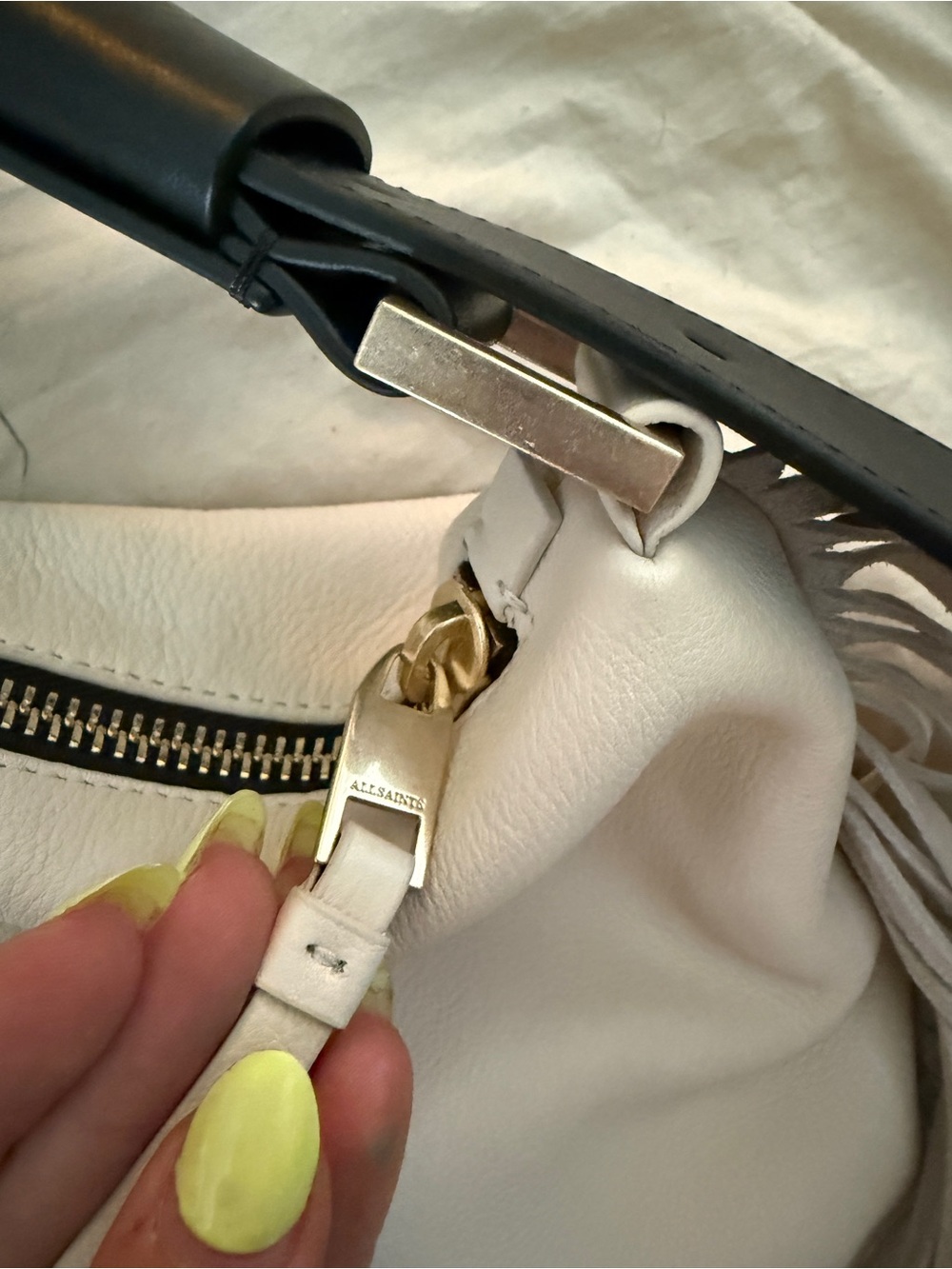 All Saints Edbury White Fringe Leather Shoulder Bag with Black Strap - Picture 3 of 6